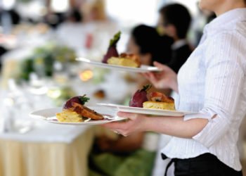 Ein Menü oder lieber ein Büffet zur Hochzeit / Hochzeitsfeier?