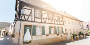 Die kirchliche Hochzeit von Anna und Rüdiger mit Hochzeitsfeier im Ketschauer Hof in Deidesheim