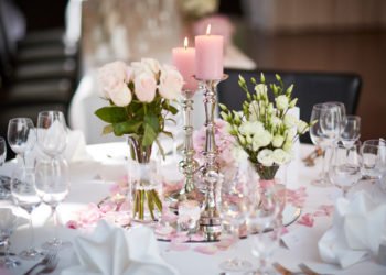 Tischdekoration für die Hochzeit selber gestalten