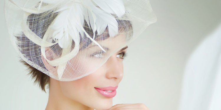 Hübsche Fascinator für die Hochzeit bei Amazon