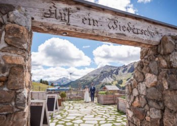 Eine Hochzeit fast in den Wolken – auf der Edelweissalm am Obertauern