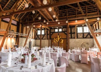 Die Scheunenhochzeit von Anni und Philipp in Mecklinghausen