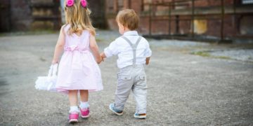 Streukorb für das Blumenmädchen: hübsche Modelle zur Hochzeit