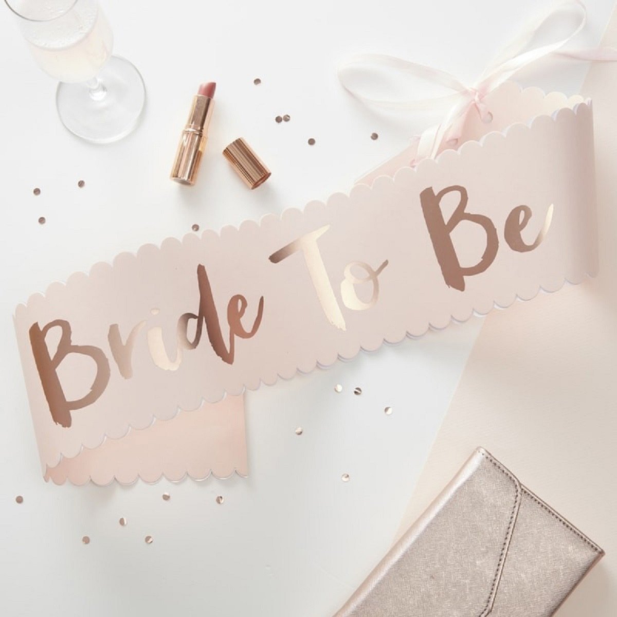 Bride to be Schärpe: Die perfekten Accessoires für euren Junggesellinnenabschied / JGA