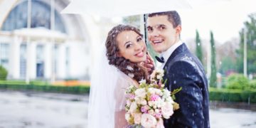 Regenschirme für die Hochzeit: Damit ihr nicht im Regen steht