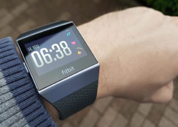 Lohnt sich ein Fitnessarmband oder eine Smartwach für den Sport?