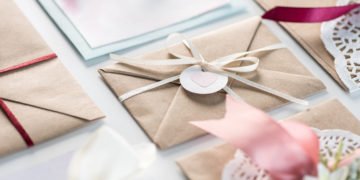 Dankeskarten nach der Hochzeit: Den richtigen Anbieter finden