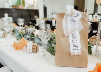 ÜberraschungstüteWundertüte für Kinder bei der Hochzeit basteln