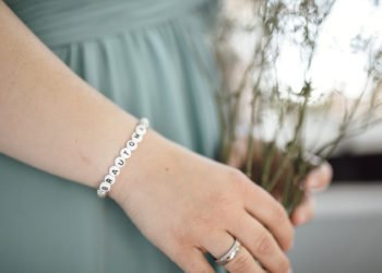 Armbänder als Geschenk zur Hochzeit basteln