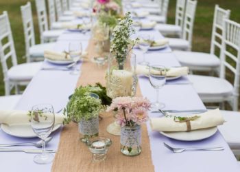 Vintage-Hochzeit: Alles, was du zur Dekoration benötigst