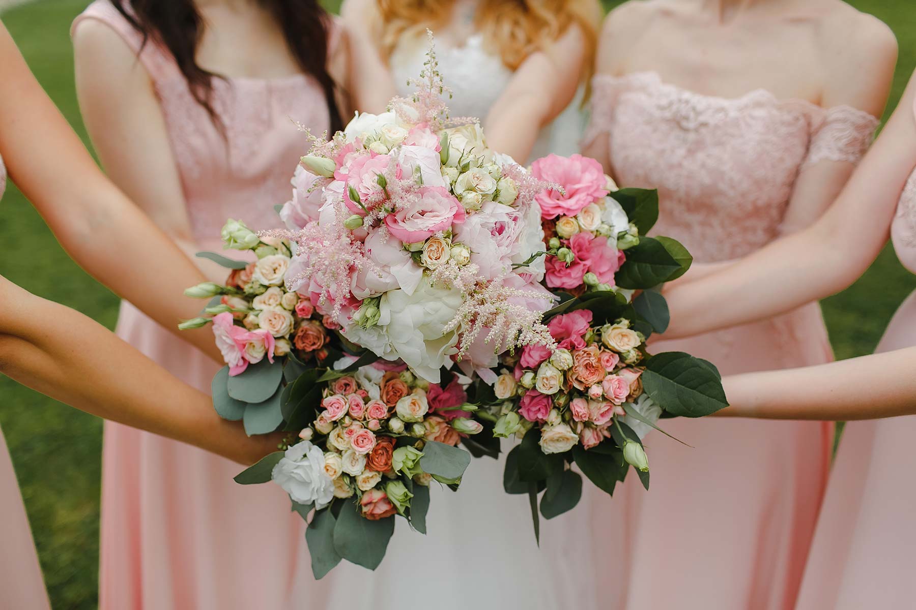 Die 10 Schonsten Brauche Bei Der Hochzeit Unsere Ubersicht