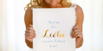 Hochzeit in Mint und Gold in Schloss Hertefeld