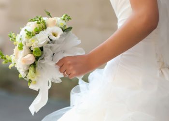 Die schönsten Lieder für den Brautstraußwurf: Unsere Playlist