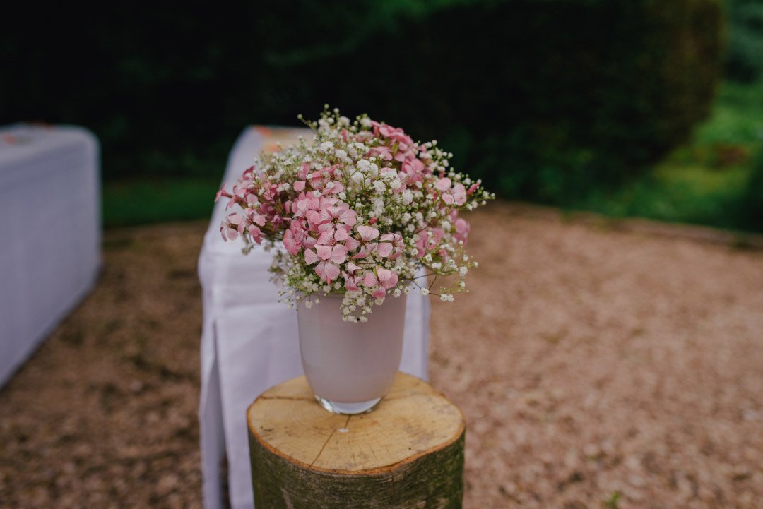 Blumen Dekoration bei der Hochzeit