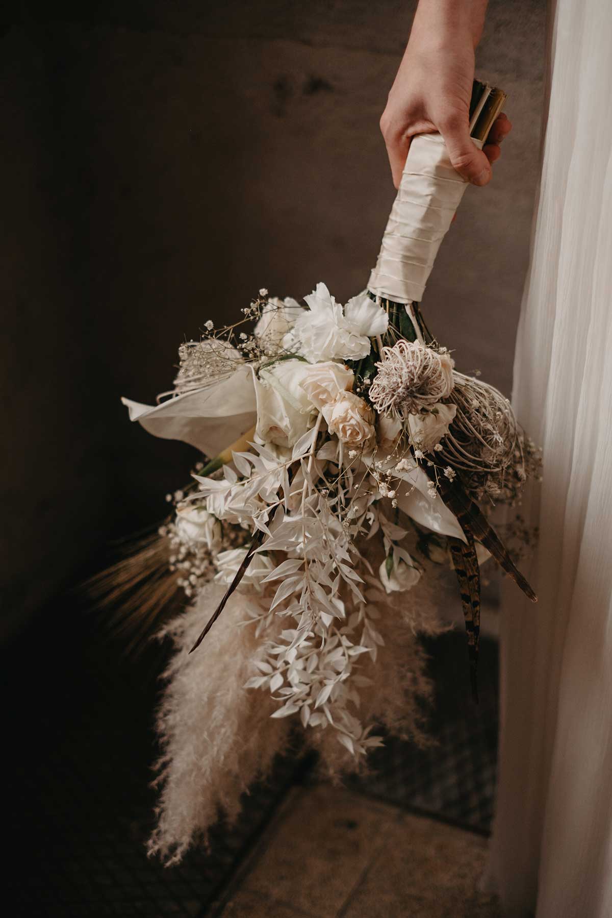 Brautstrauß aus Trockenblumen