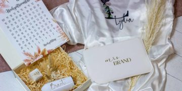 Individuelle Geschenkbox für Braut, Trauzeugin und Co. zusammenstellen