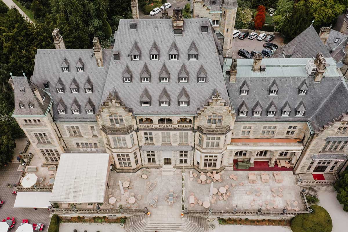 Drohnenaufnahme vom Schlosshotel Kronberg