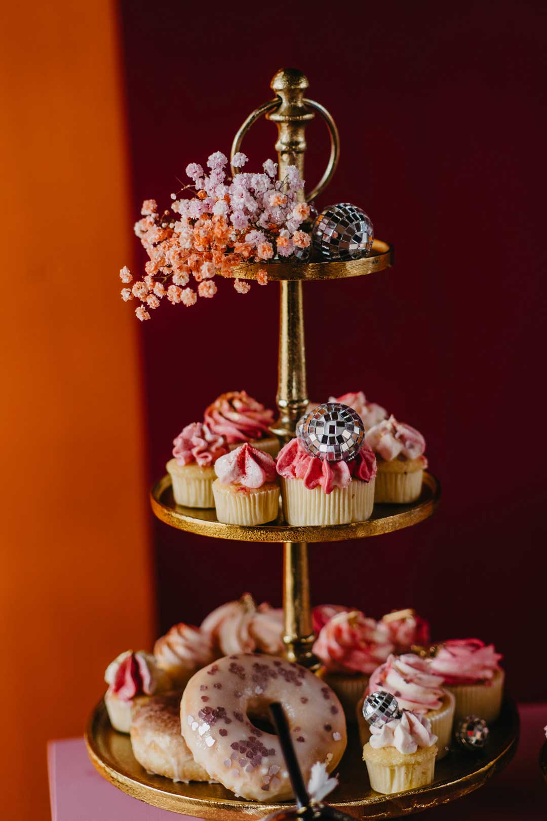 Cupcakes für eine Festival-Hochzeit