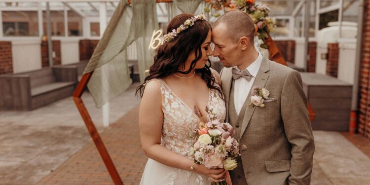 Stilvolle rustikale Hochzeit auf dem Land