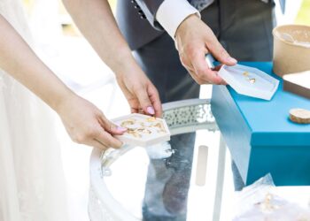 Ringschale mit Jesmonite selbst herstellen