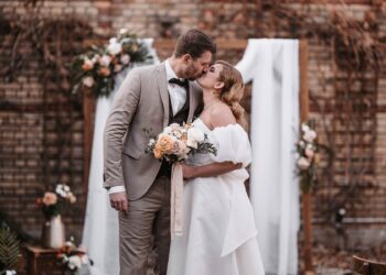 Kupfer Hochzeit: Moderne Eleganz trifft auf rustikalen Charme